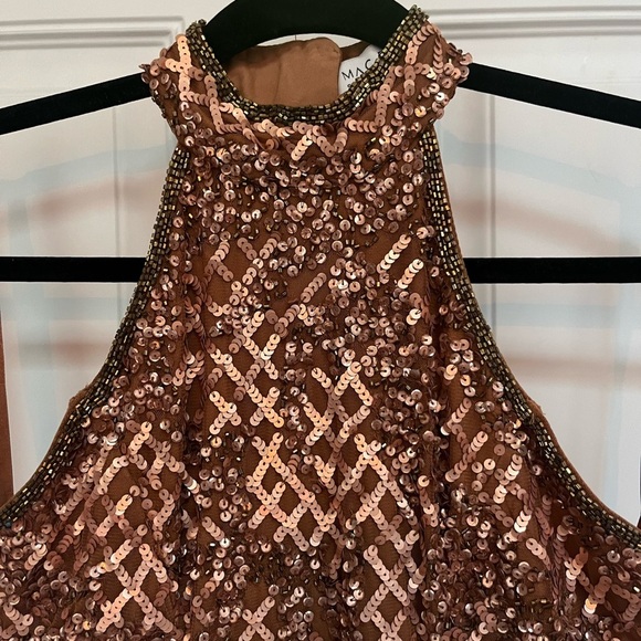 NWT Mac Duggal high halter sequin cocktail dress in copper - Picture 6 of 12
